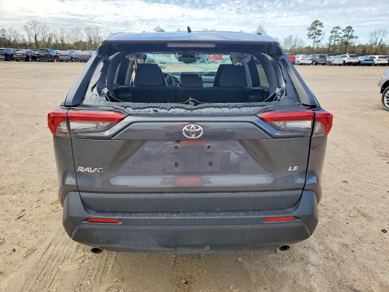 2024 Toyota Rav4 le