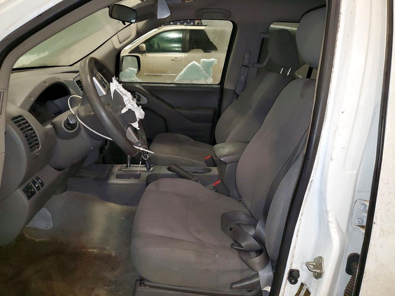 2018 Nissan Frontier s