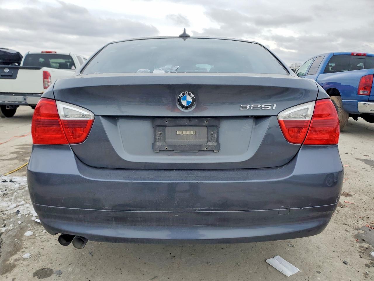 2006 BMW 325 i