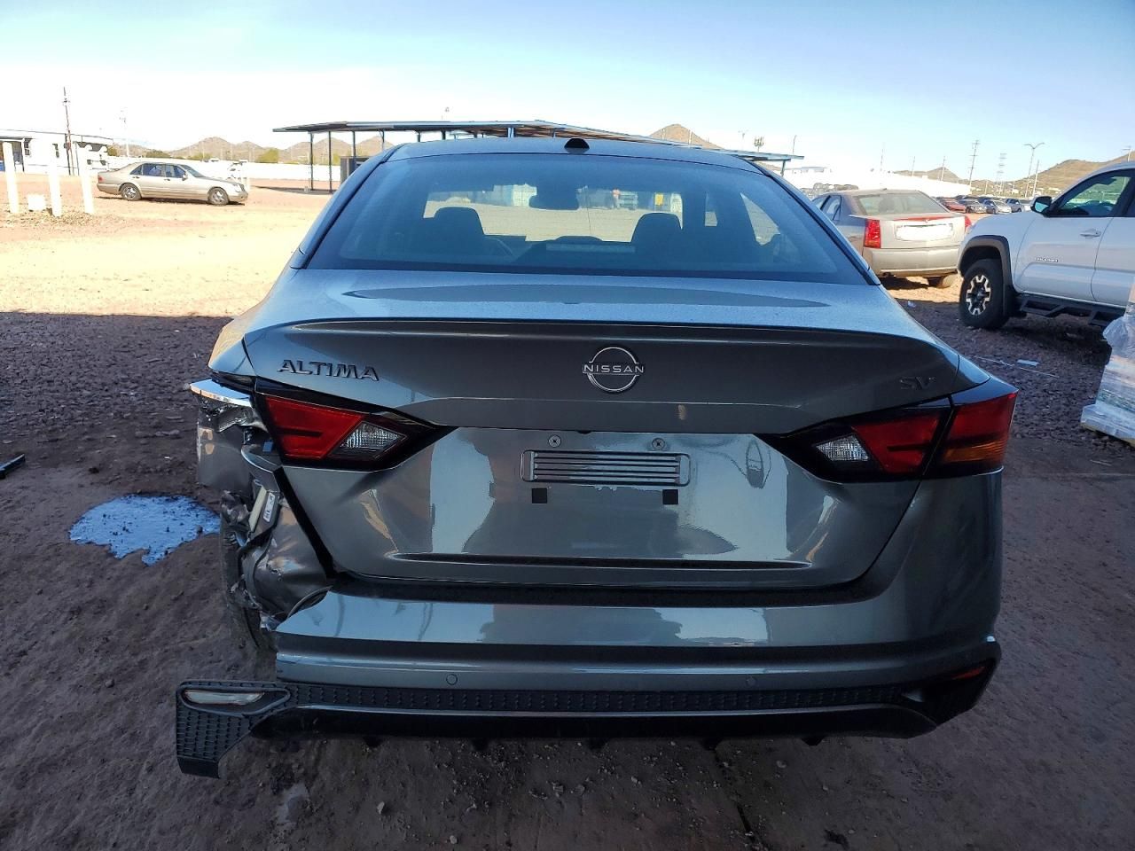 2024 Nissan Altima sv