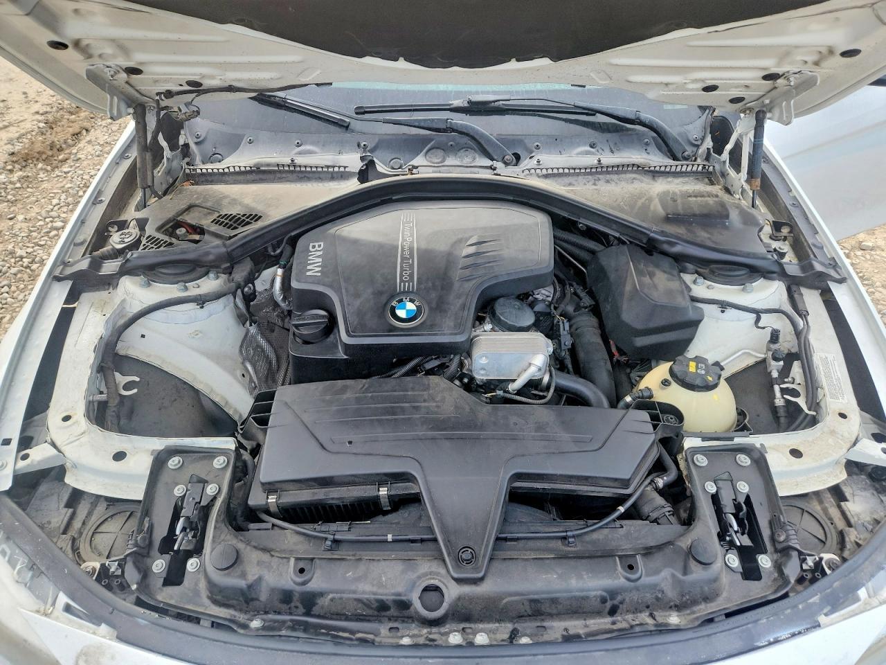 2015 BMW 320 i