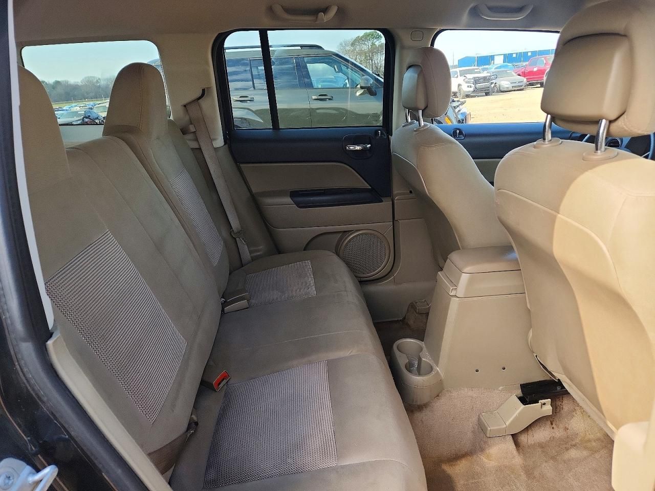 2016 Jeep Patriot Sport