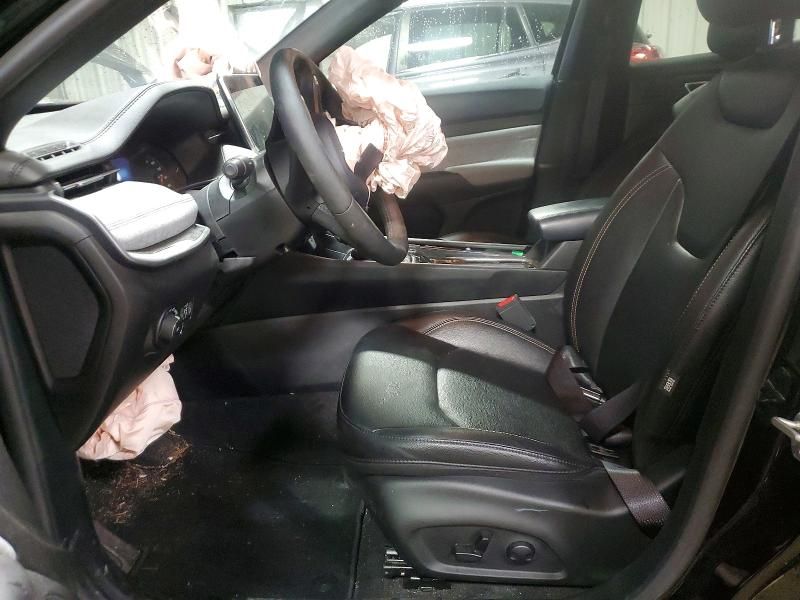 2024 Jeep Compass Latitude lux