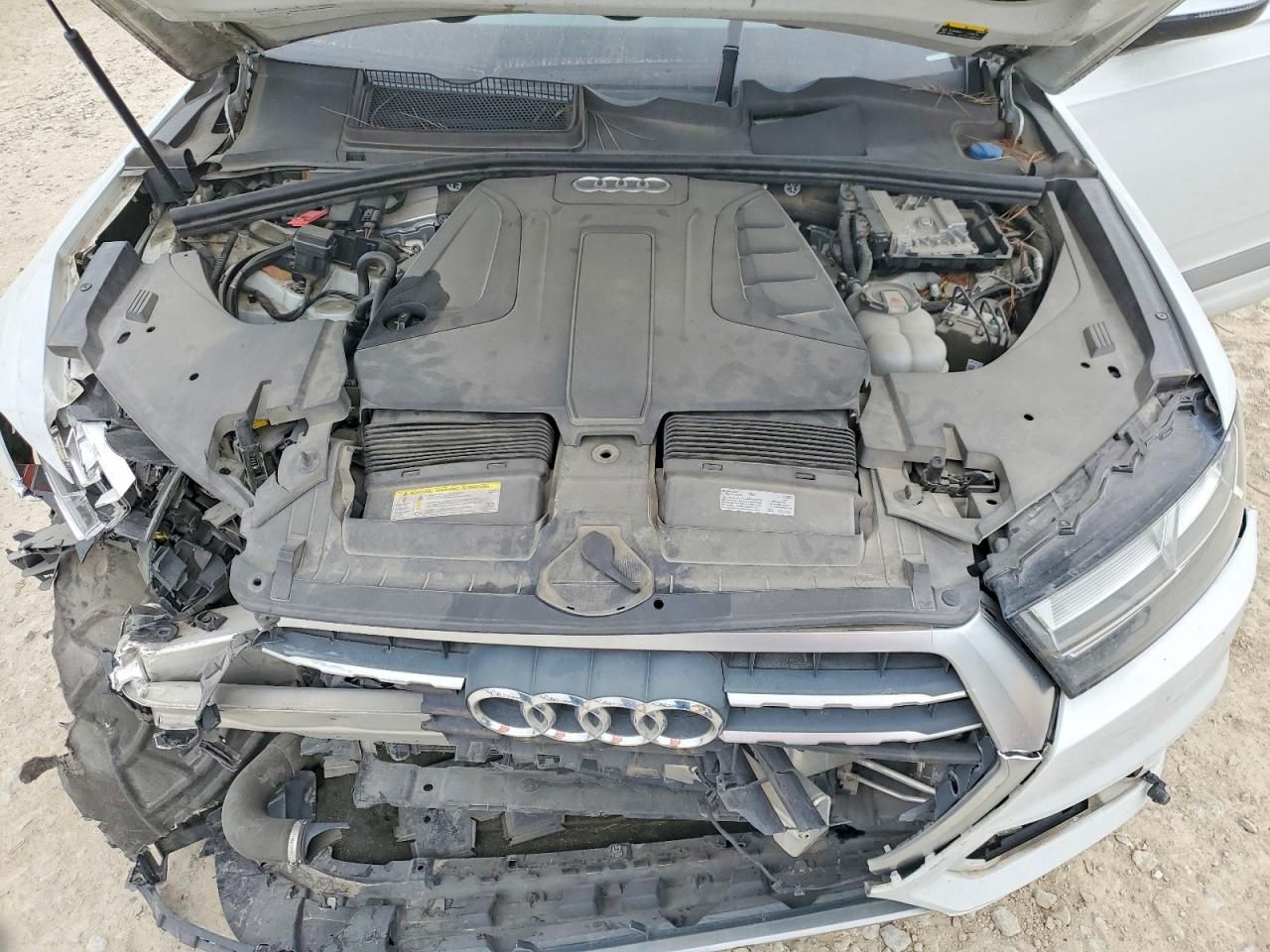 2019 Audi Q7 Premium Plus