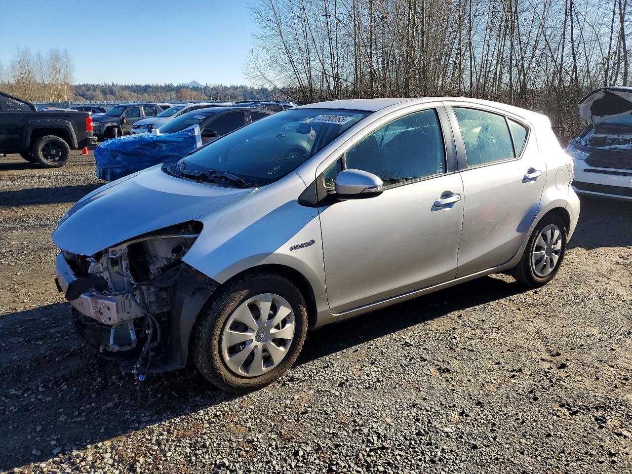 2014 Toyota Prius c