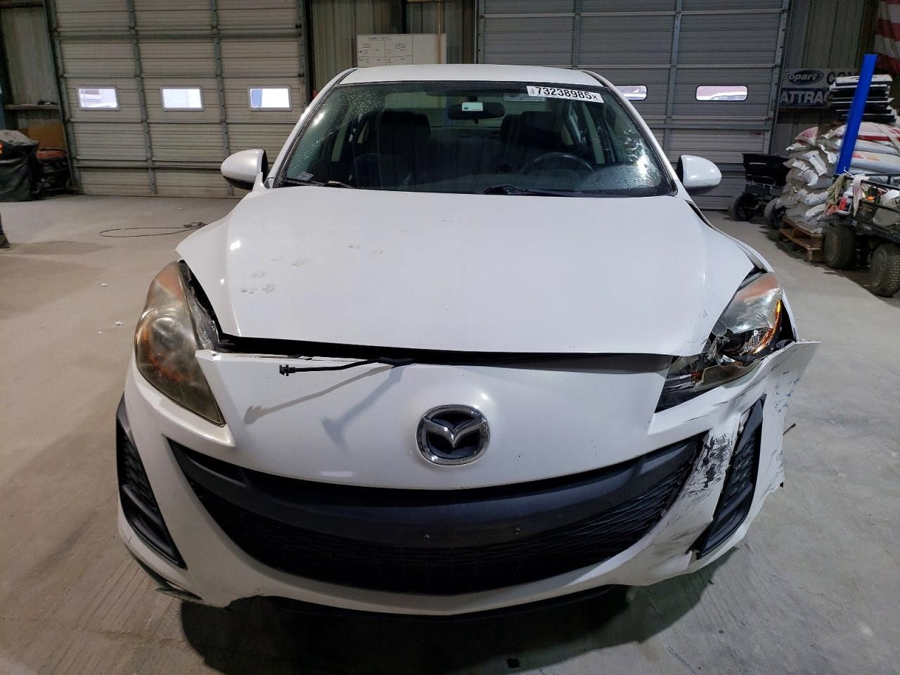 2011 Mazda 3 I