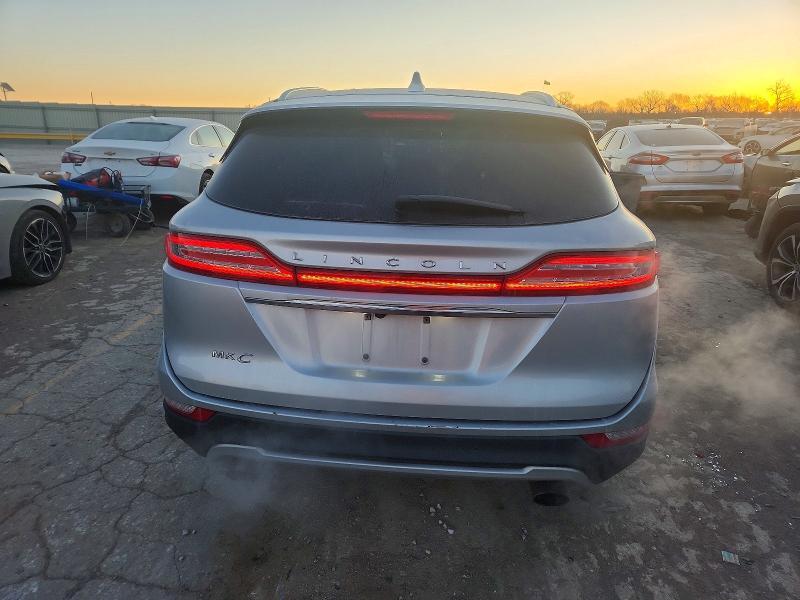 2019 Lincoln Townhouse MKC