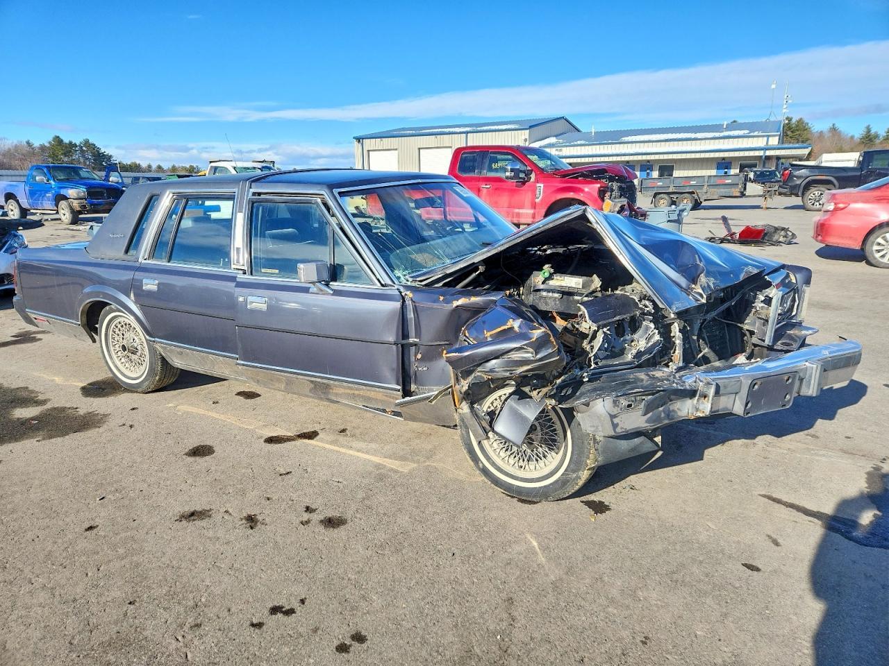 1985 Lincoln Townhouse Town car