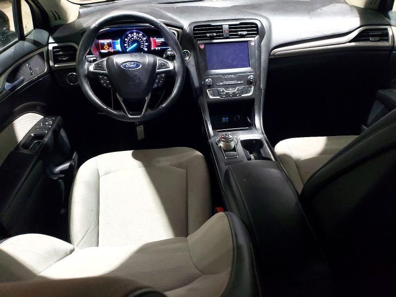 2019 Ford Fusion se