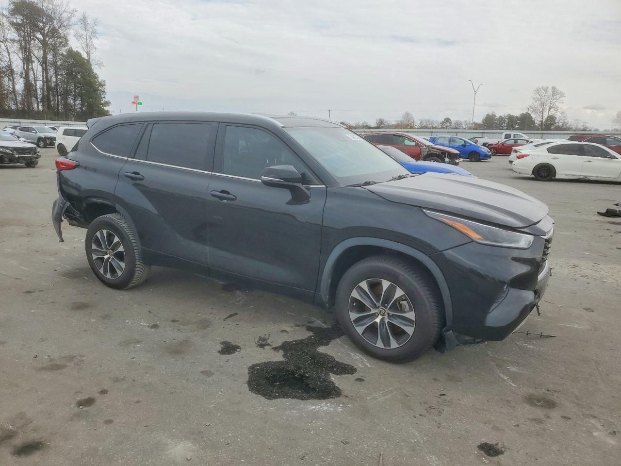 2021 Toyota Highlander xle