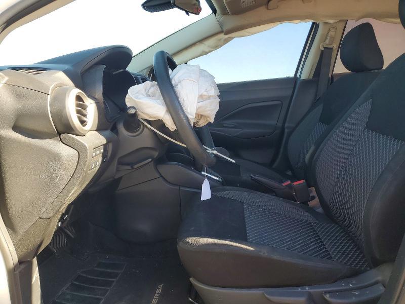 2020 Nissan Versa s