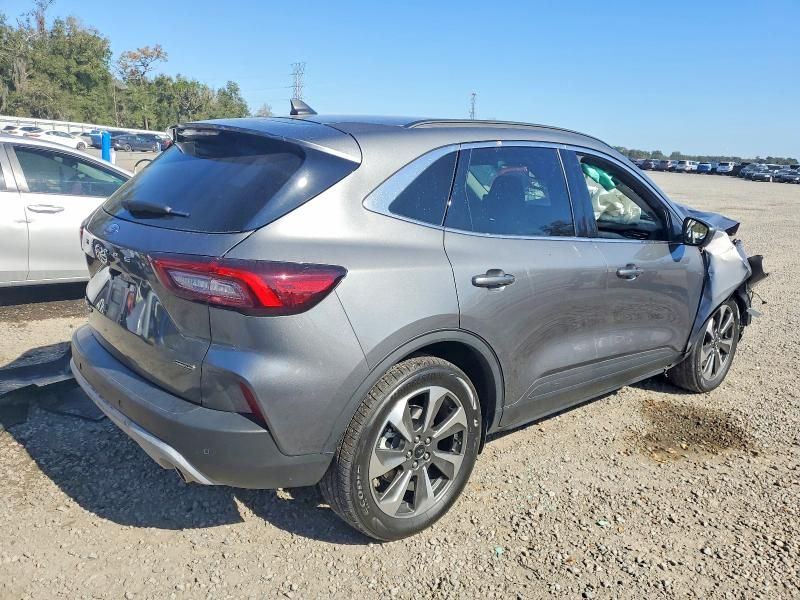 2023 Ford Escape Platinum