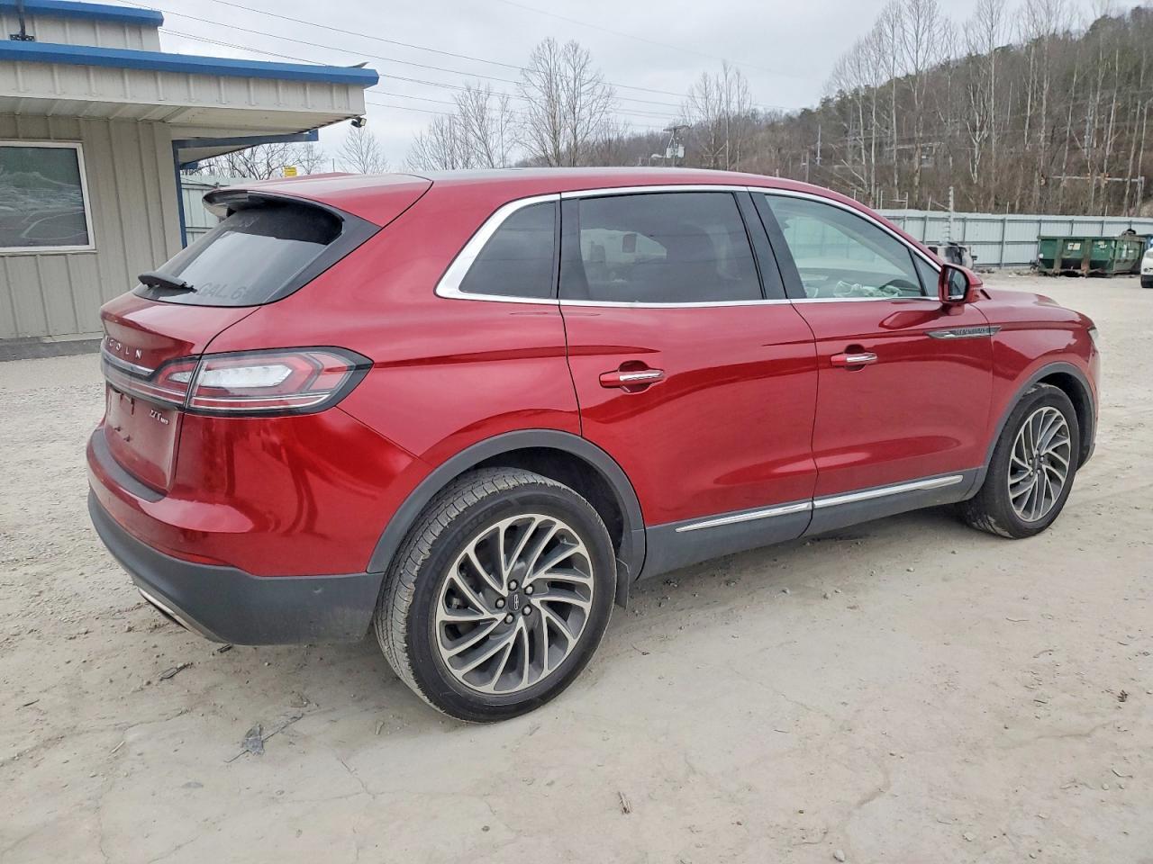 2019 Lincoln Nautilus Reserve