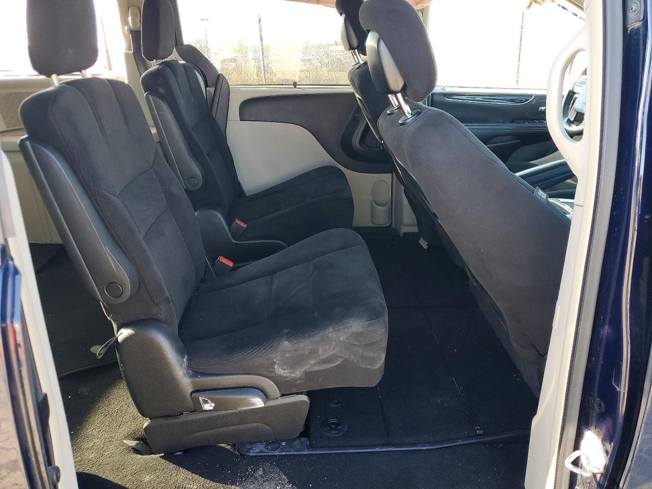 2015 Chrysler Town & Country Touring