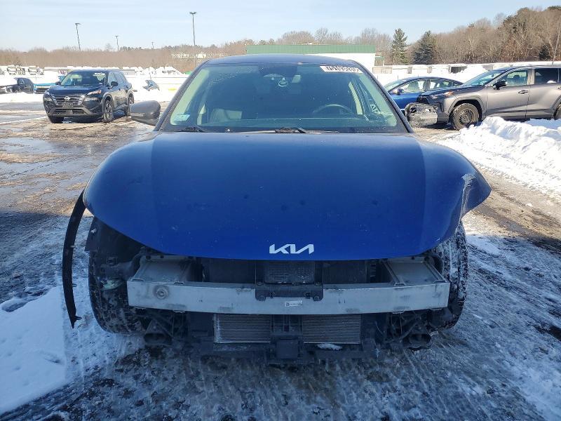 2023 KIA EV6 Light