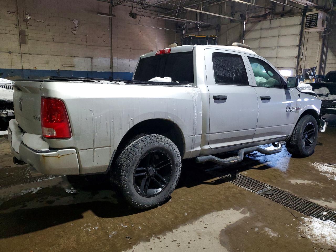 2015 Dodge Ram 1500 st