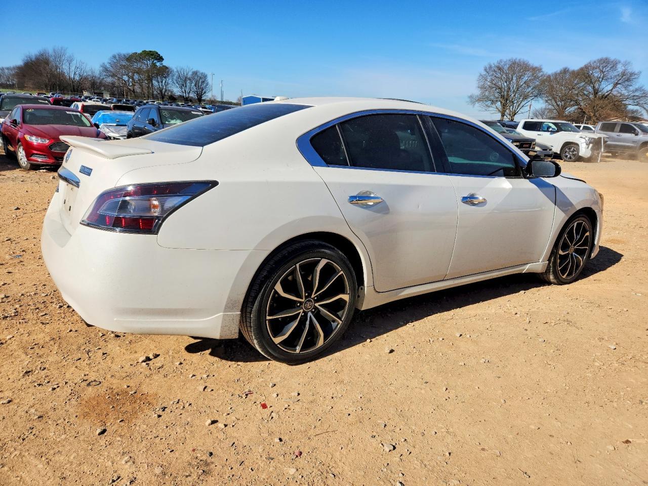 2012 Nissan Maxima s
