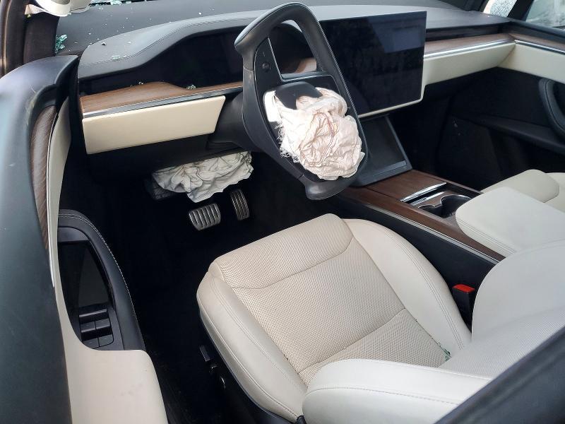 2022 Tesla Model x