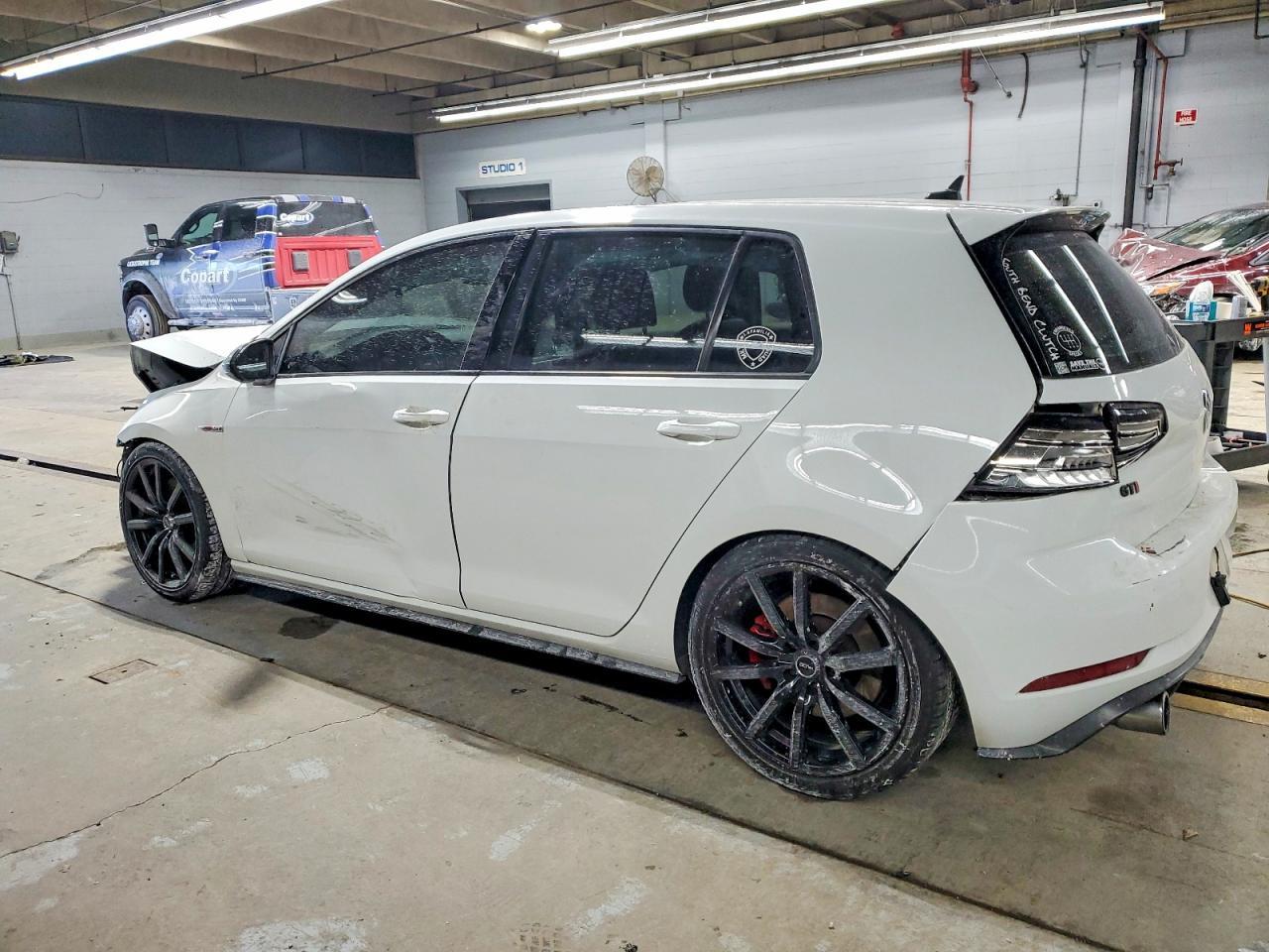 2018 Volkswagen Gti s