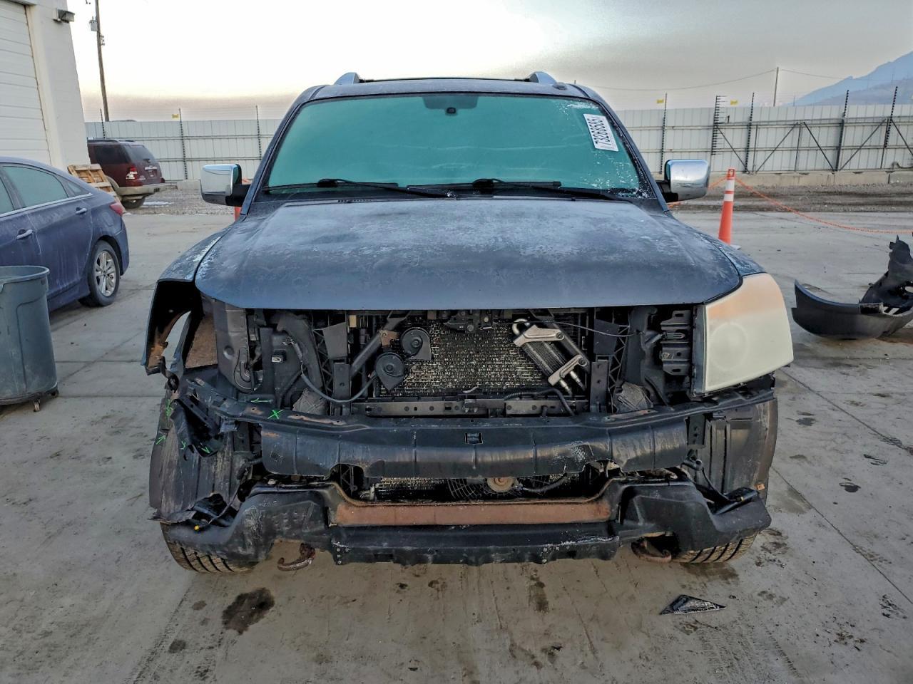2013 Nissan Armada sv