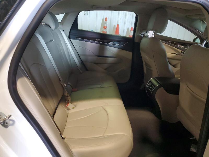 2018 Buick Lacrosse Premium