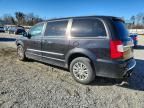 2014 Chrysler Town & Country Touring l