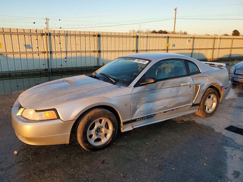 2001 Ford Mustang