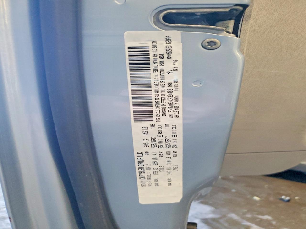 2012 Volkswagen Routan se