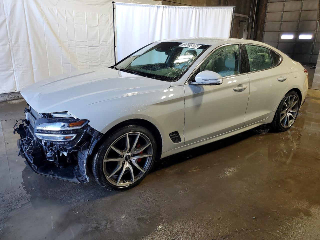 2025 Genesis G70 Base