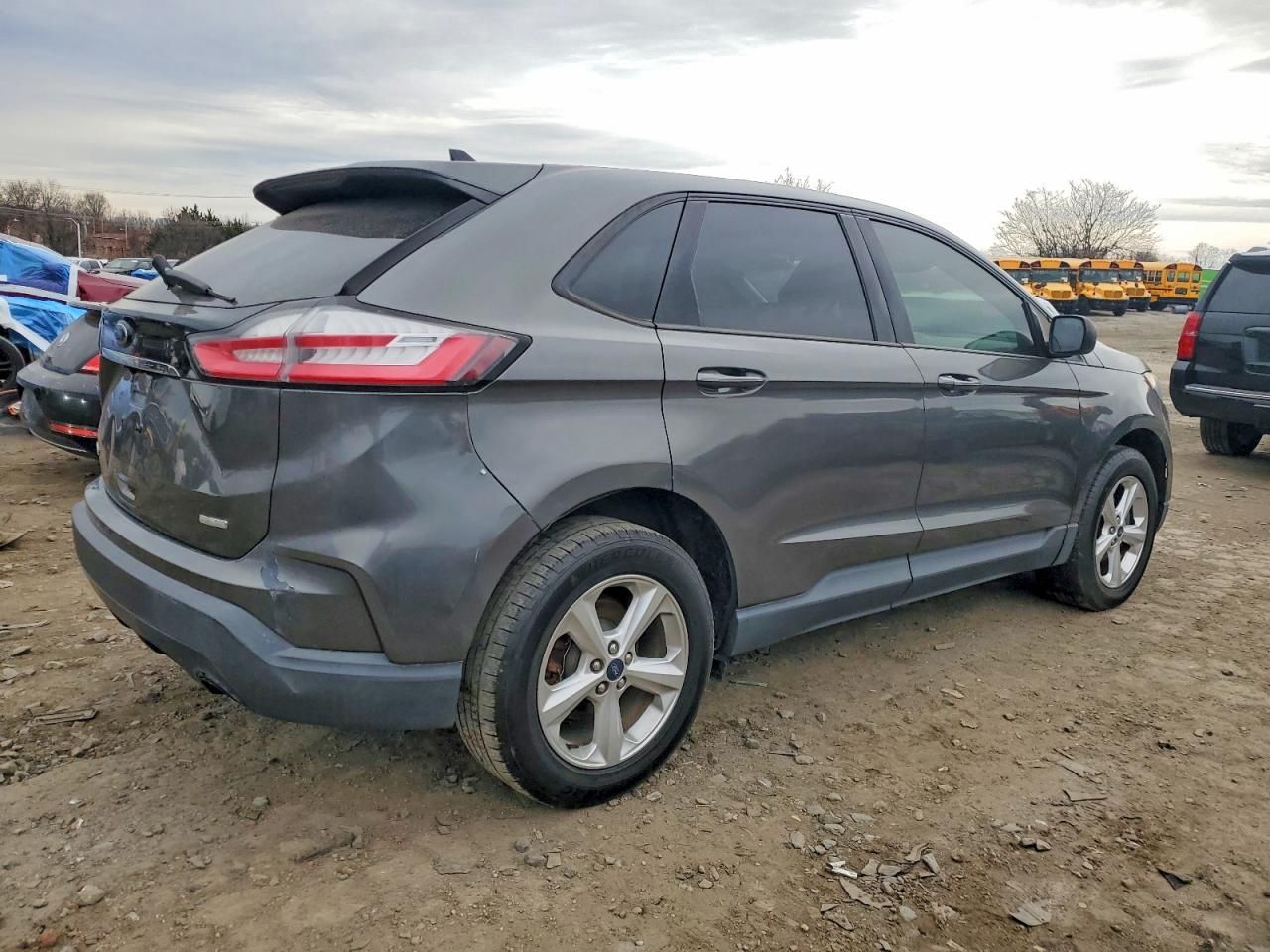 2019 Ford Edge se
