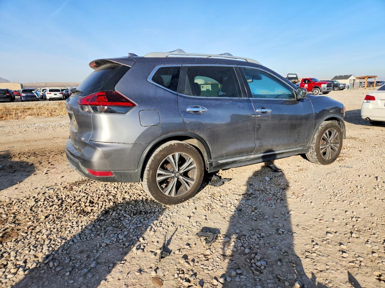 2018 Nissan Rogue s