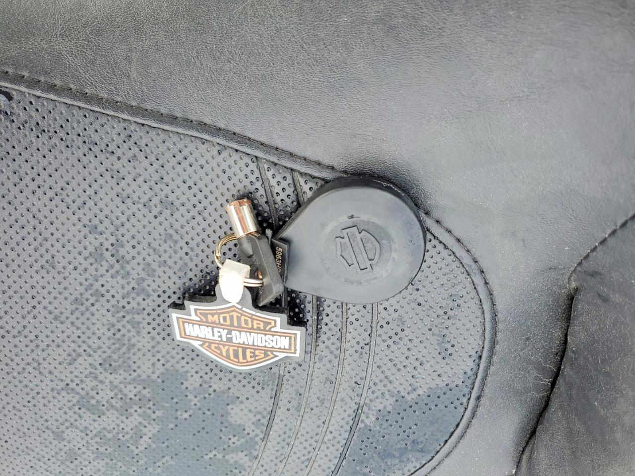 2017 Harley-Davidson Fltrxs Road Glide Special