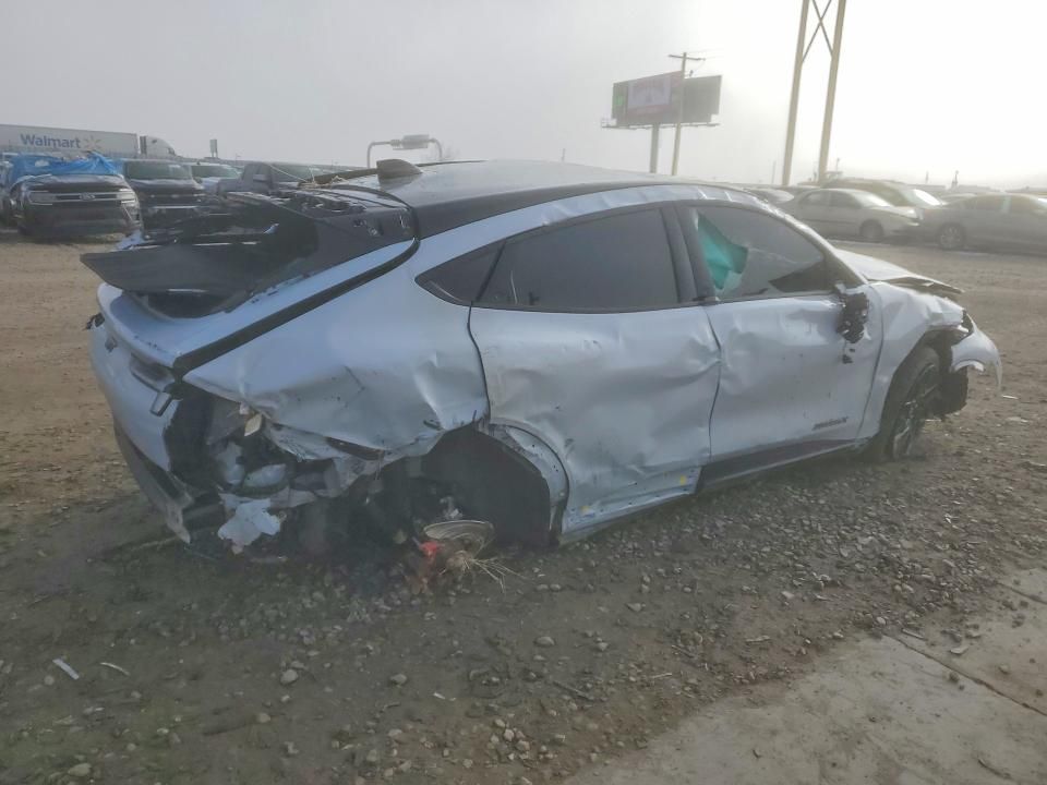 2023 Ford Mustang Mach-e gt