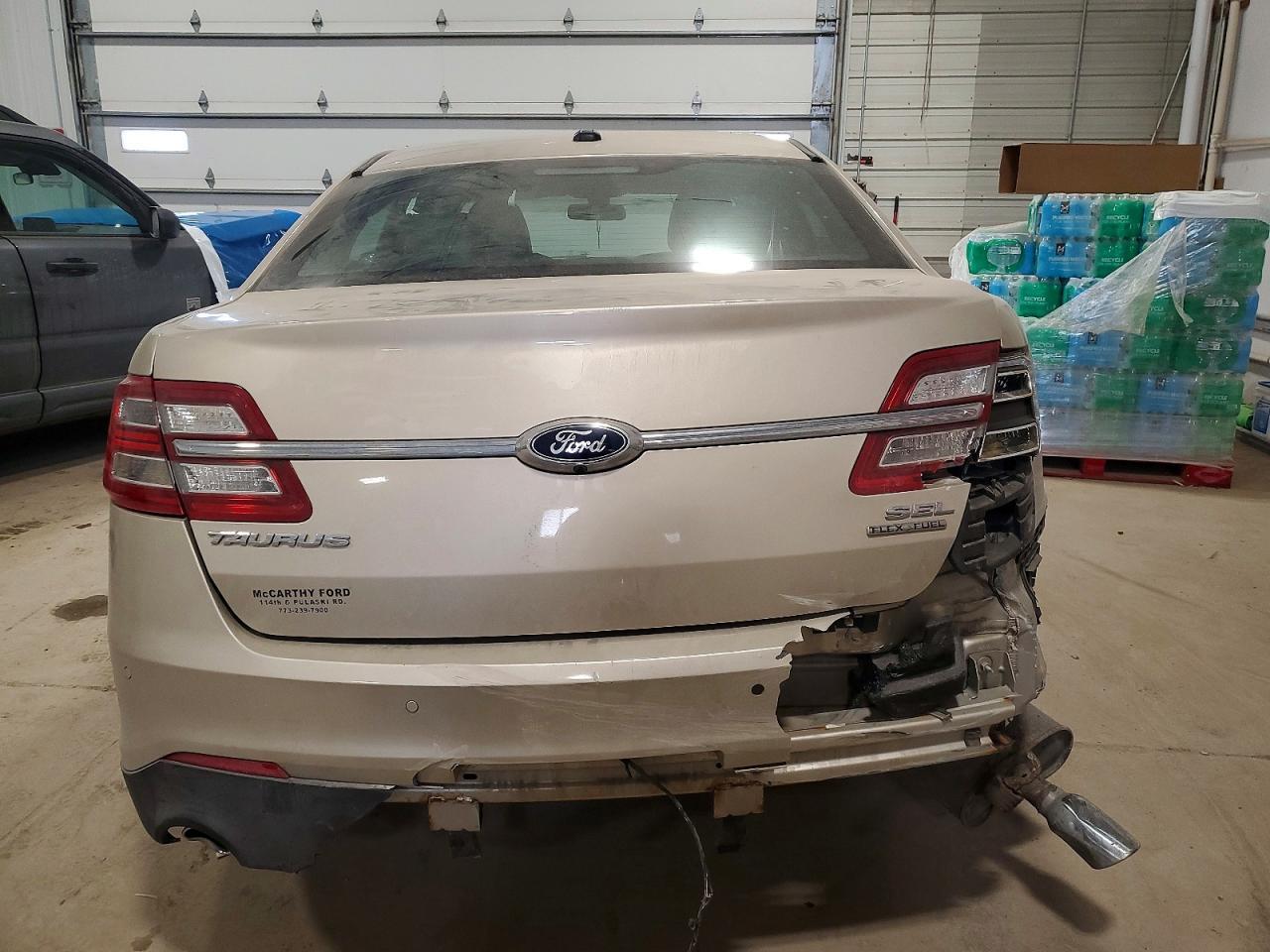 2018 Ford Taurus sel