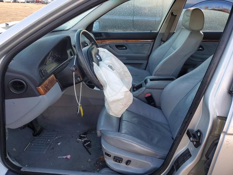 2001 BMW 530 i Automatic