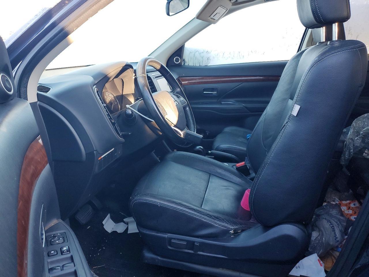 2014 Mitsubishi Outlander se