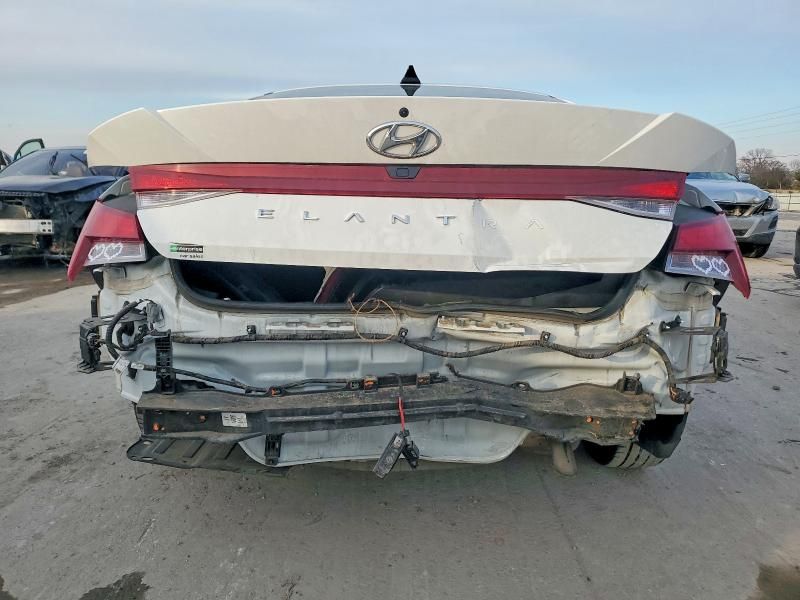 2023 Hyundai Elantra sel