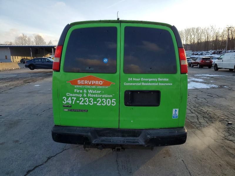 2010 Chevrolet Express 1500 Utility / Service van