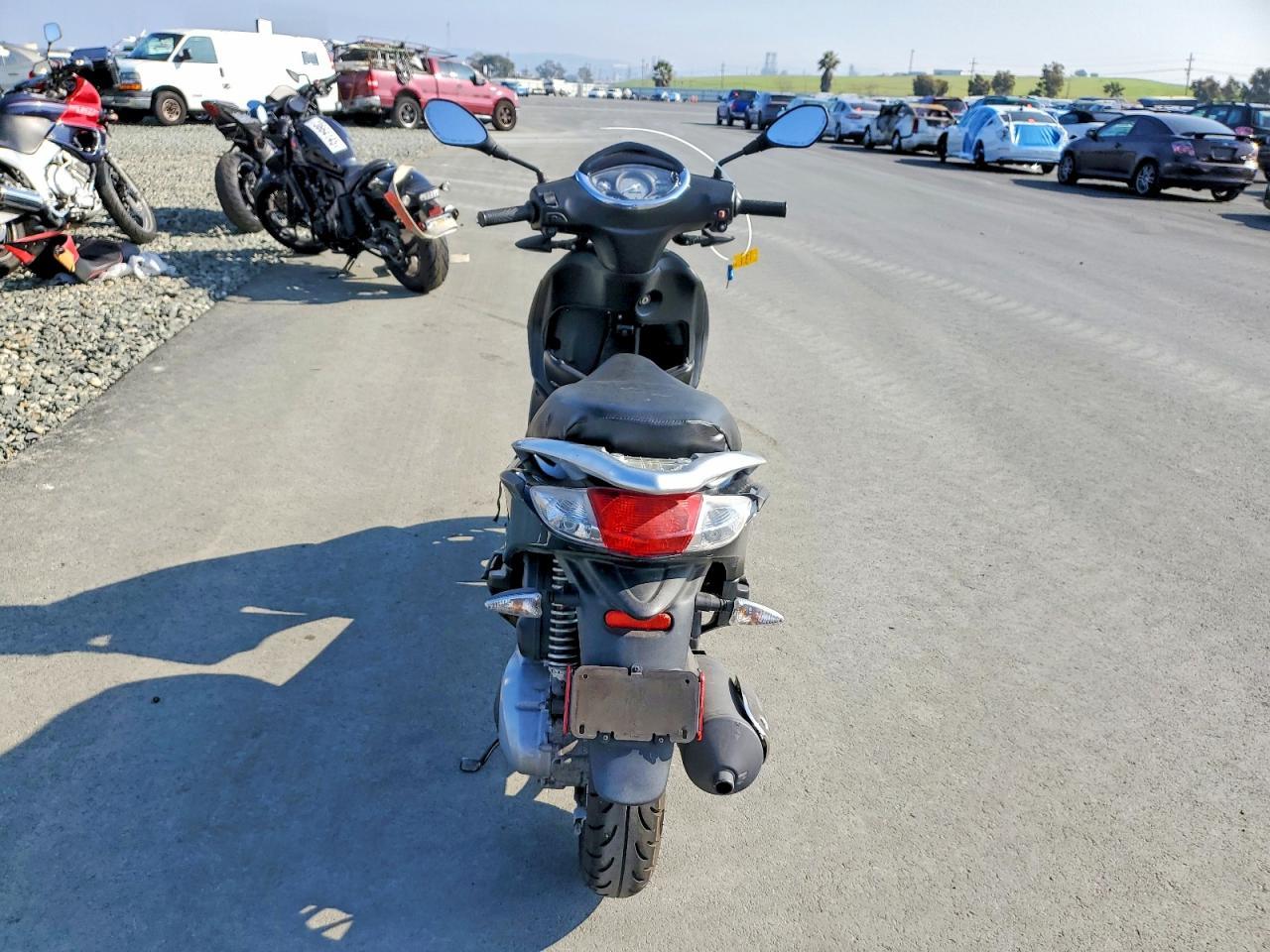 2014 Piaggio FLY 150
