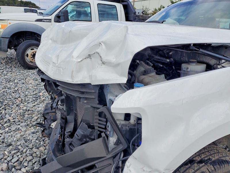2019 Ford F350 Super Duty Truck cab and Chassis