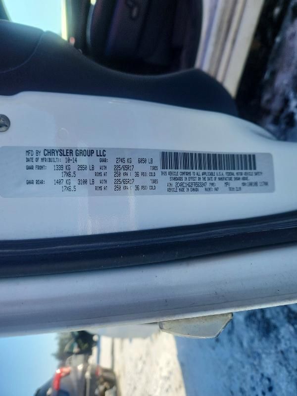 2015 Chrysler Town & Country s