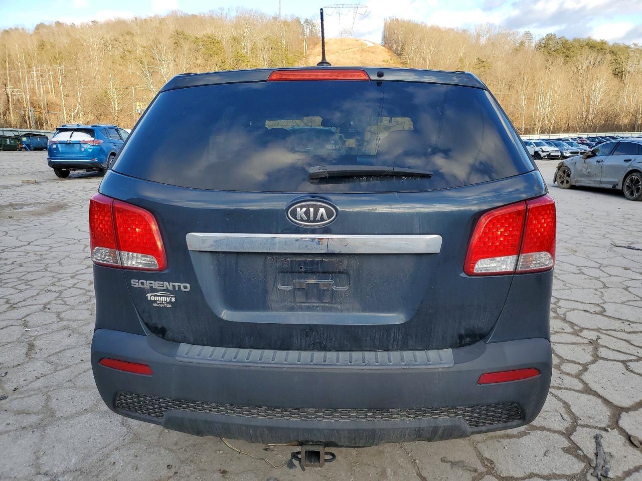 2013 KIA Sorento lx