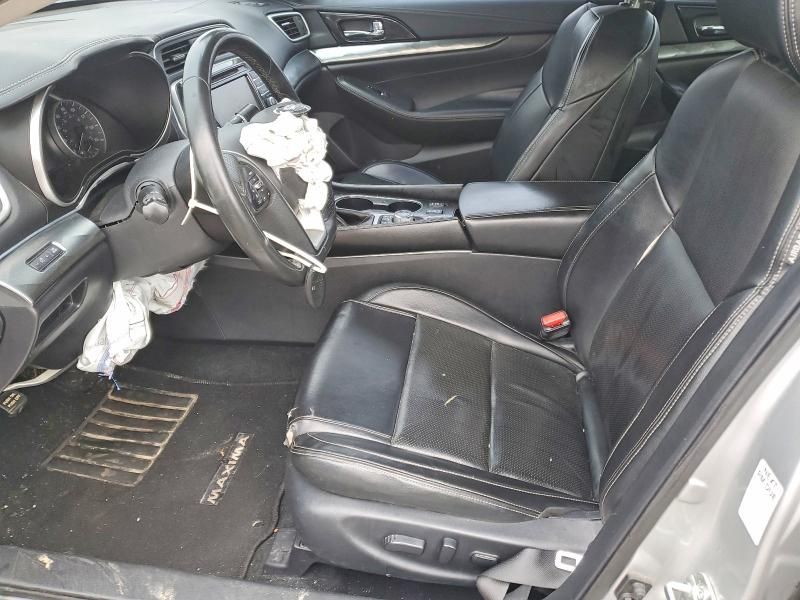 2020 Nissan Maxima sv