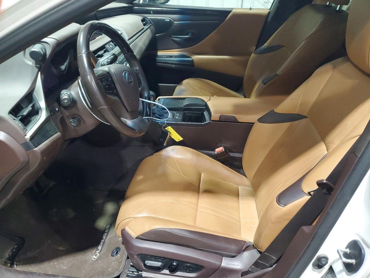2021 Lexus Es 300h Luxury
