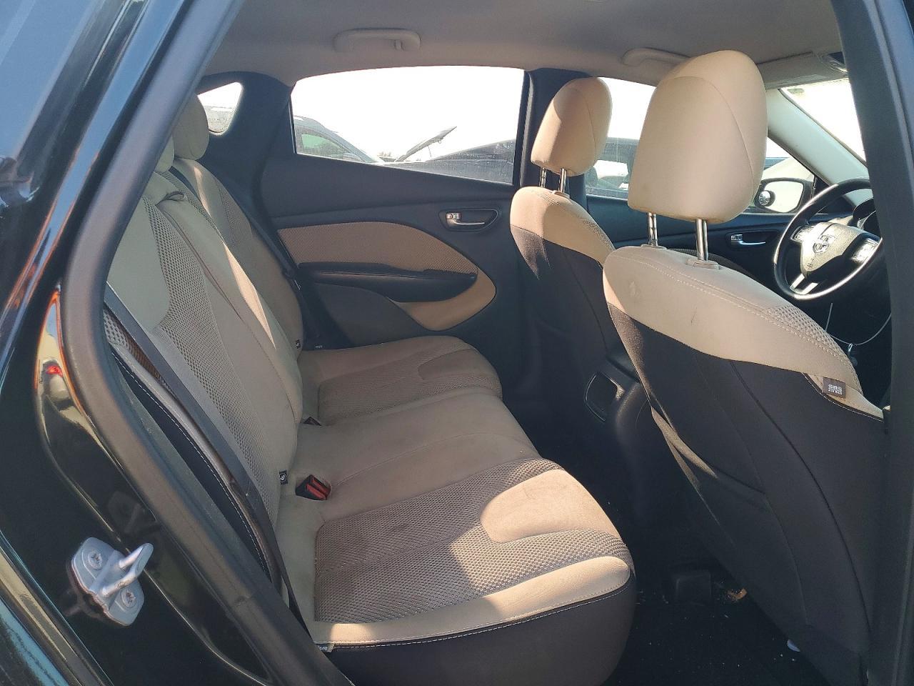2016 Dodge Dart sxt