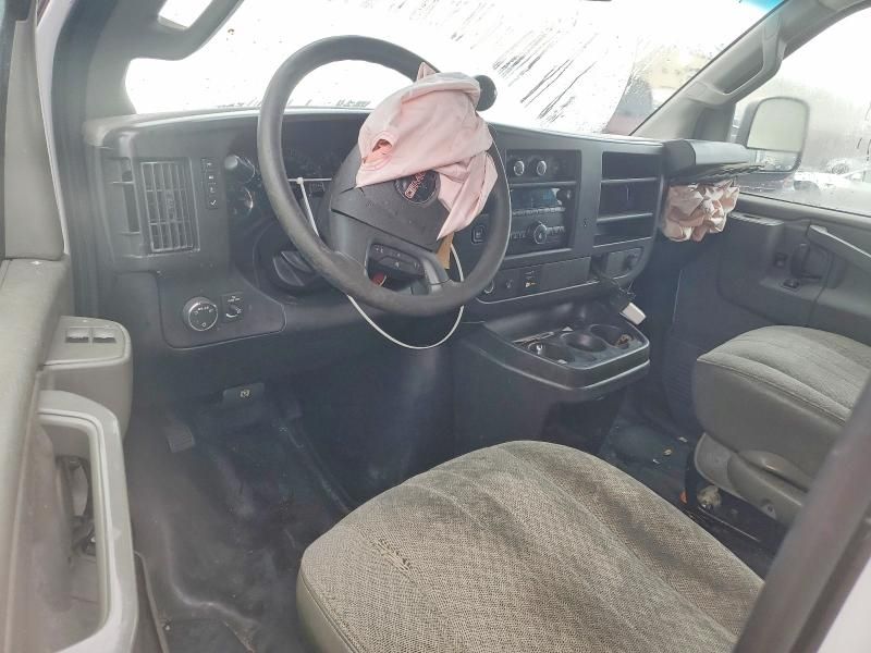 2017 GMC Savana G2500