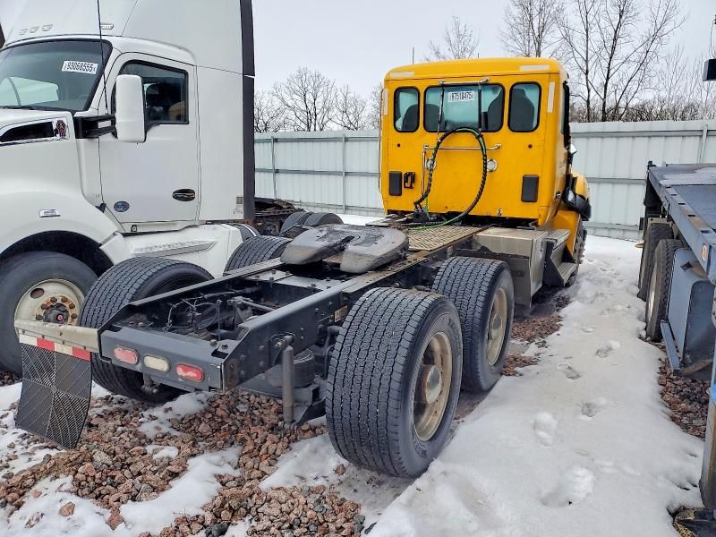 2021 Kenworth Construction T680
