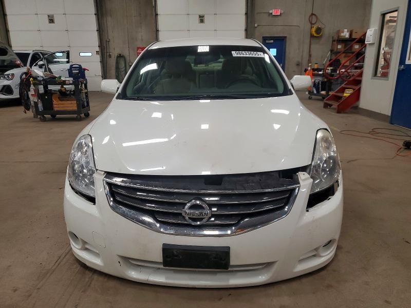 2012 Nissan Altima Base