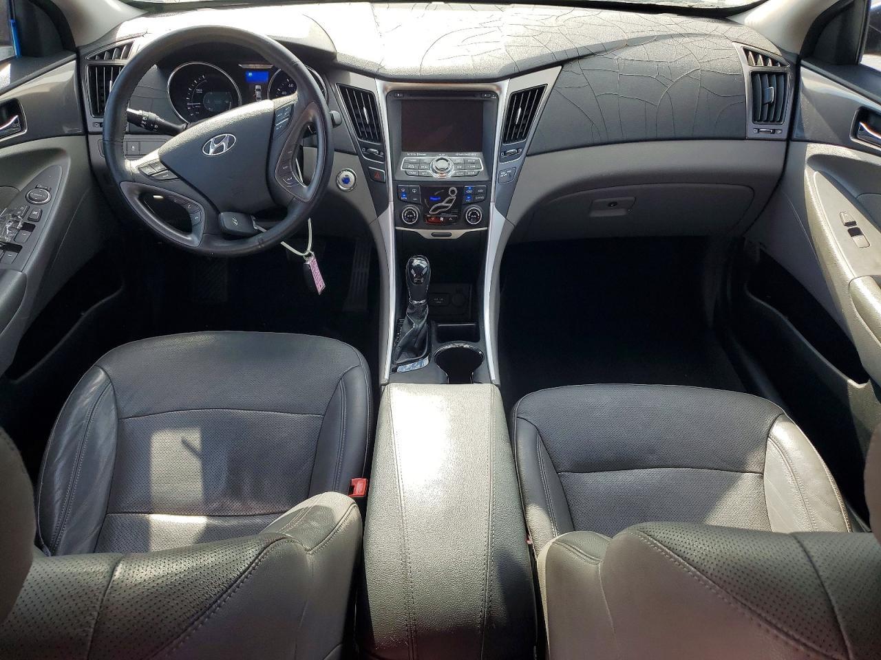 2013 Hyundai Sonata Hybrid