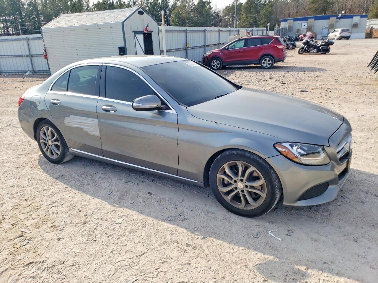 2015 Mercedes-Benz C300